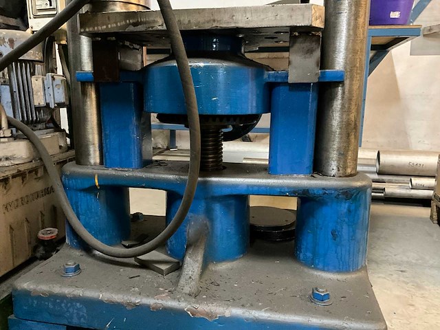 Hydraulische pers - afbeelding 3 van  11
