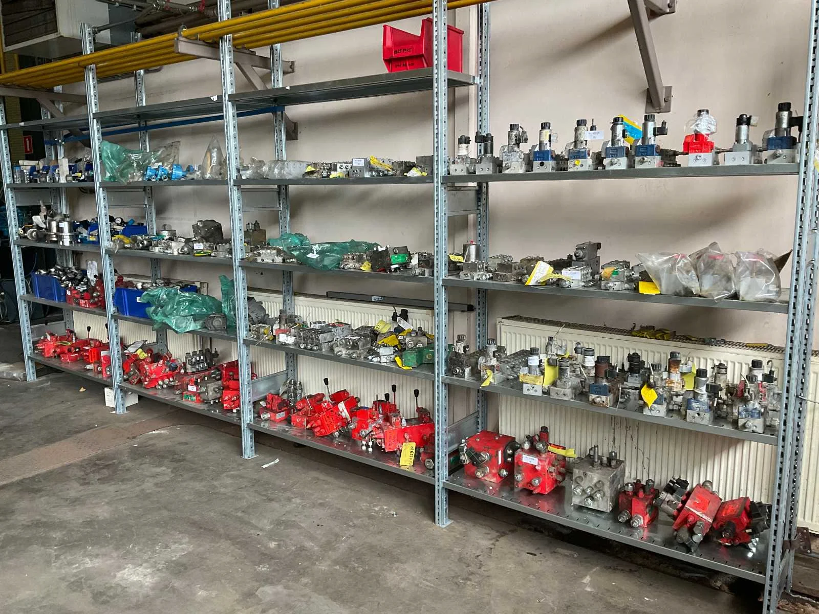 Hydraulische, pneumatische, elektrotechnische units en machine-onderdelen en lagers