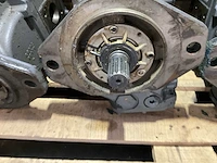 Hydraulische pomp (4x) - afbeelding 6 van  10