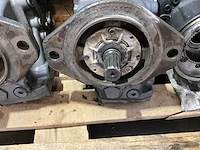 Hydraulische pomp (4x) - afbeelding 8 van  10