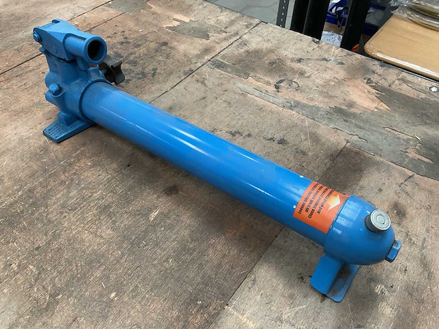 Hydraulische pomp - afbeelding 1 van  4