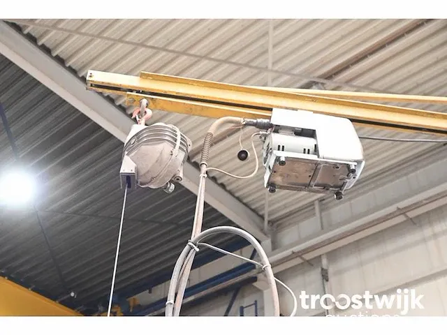 Hydraulische ponsmachine inclusief pomp - afbeelding 4 van  7