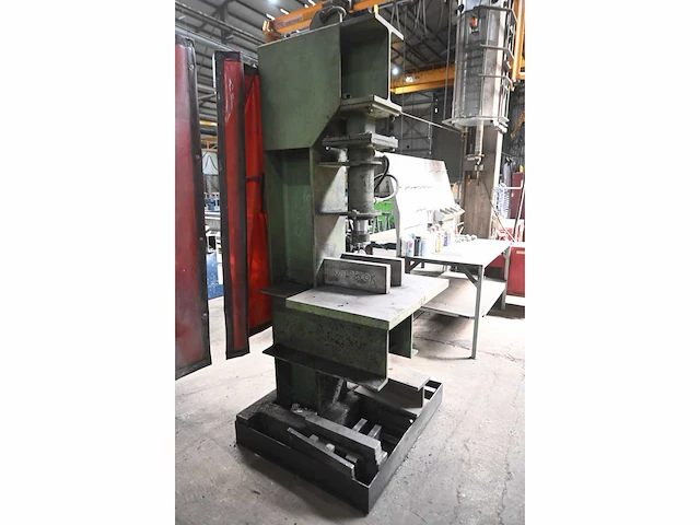 Hydraulische richtpers - afbeelding 7 van  7