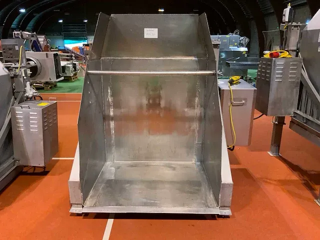 Hydraulische rvs bakken kantelaar - afbeelding 2 van  6