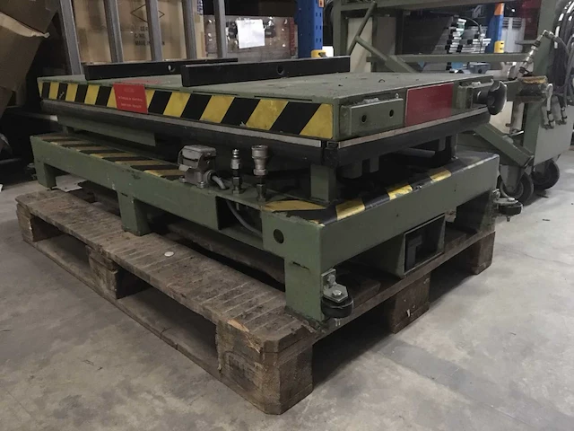 Hydraulische schaar heftafel - afbeelding 1 van  10