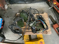 Hydraulische schaar spreider en knipper holmatro - afbeelding 1 van  7