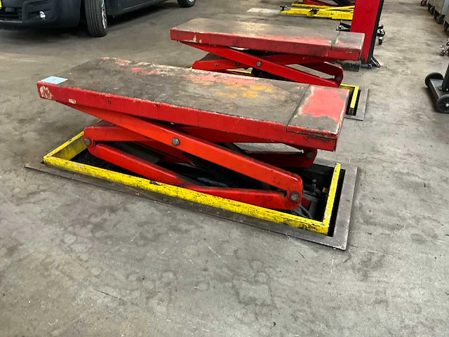 Hydraulische schaarhefbrug - afbeelding 7 van  11