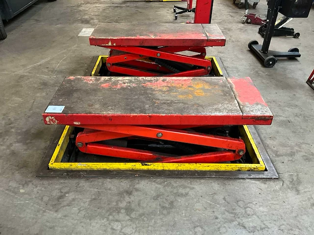 Hydraulische schaarhefbrug - afbeelding 8 van  11