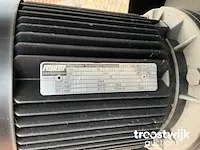 Hydraulische slangen krimpmachine - afbeelding 6 van  7