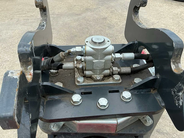 Hydraulische sorteergrijper 6 ton - afbeelding 4 van  14