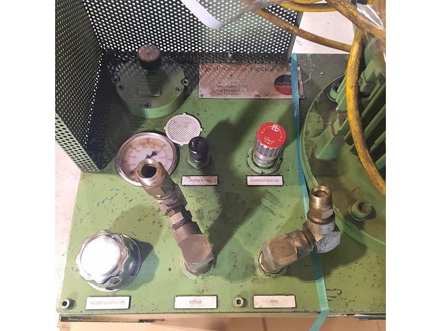 Hydraulische tank aggregaat, 1999 - afbeelding 3 van  12