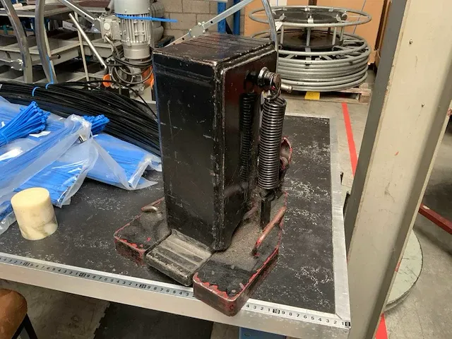 Hydraulische teenvijzel - afbeelding 1 van  3
