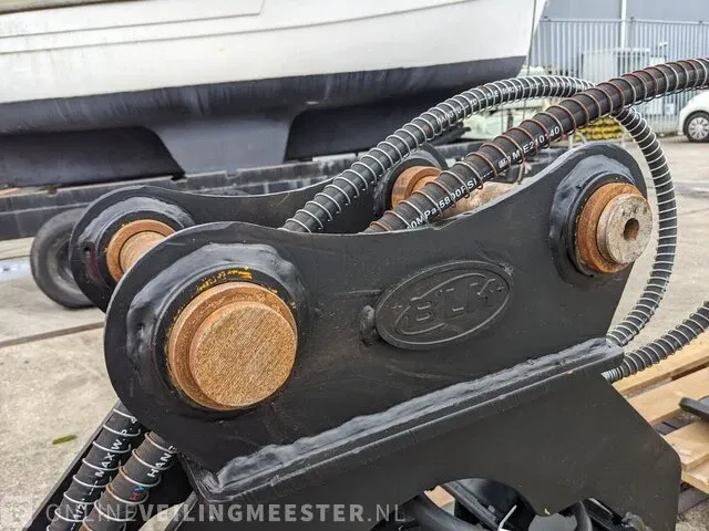 Hydraulische trilblok blk 04, zwart, bouwjaar 2023 - afbeelding 2 van  10