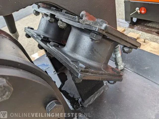 Hydraulische trilblok blk 04, zwart, bouwjaar 2023 - afbeelding 7 van  10