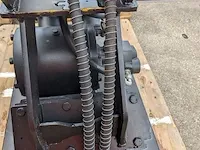 Hydraulische trilblok blk 04, zwart, bouwjaar 2023 - afbeelding 9 van  10