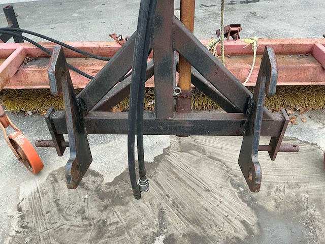 Hydraulische veegborstel - afbeelding 5 van  18