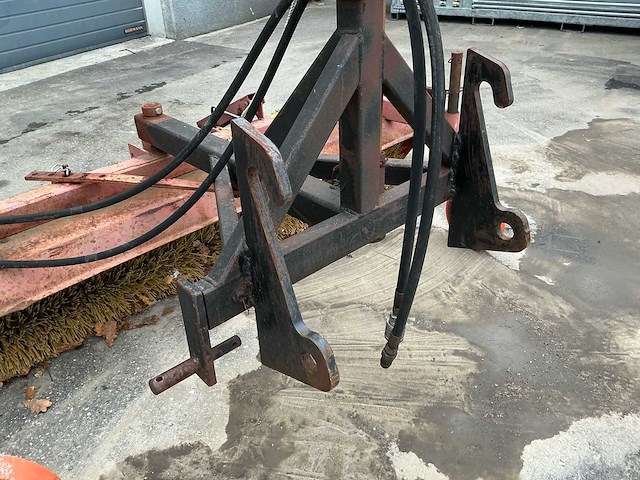 Hydraulische veegborstel - afbeelding 6 van  18