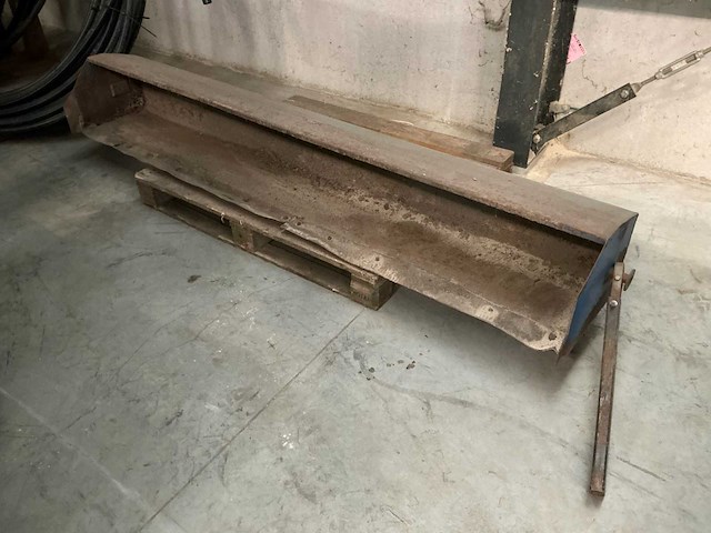 Hydraulische veegborstel - afbeelding 10 van  18