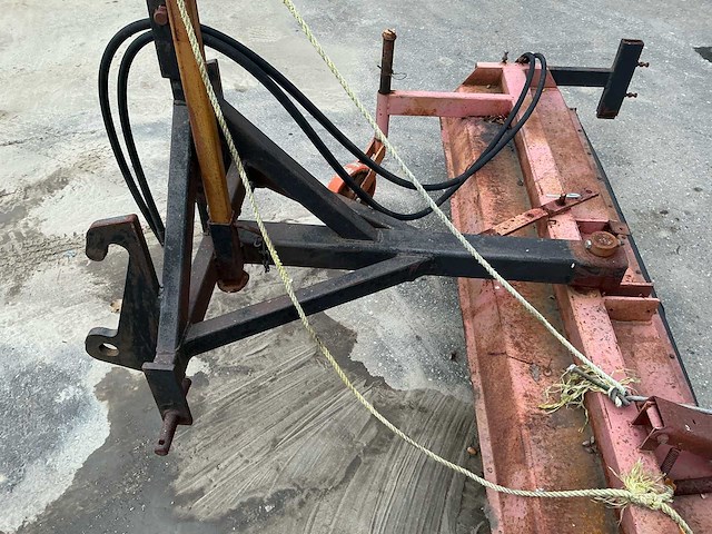 Hydraulische veegborstel - afbeelding 18 van  18