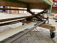 Hydraulische werktafel met interne stekkerdoos - afbeelding 12 van  12