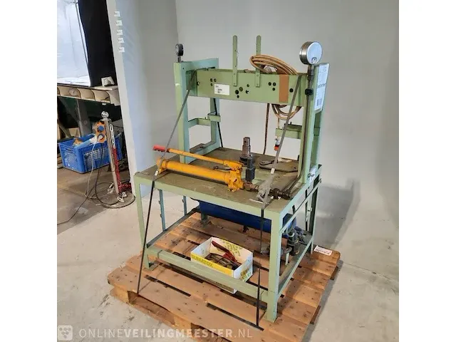Hydraulische werktafel zeevenhoven, brt1 - afbeelding 8 van  14