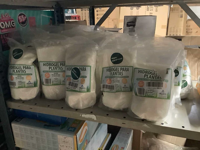 Hydrogel korrels (34x) - afbeelding 1 van  3