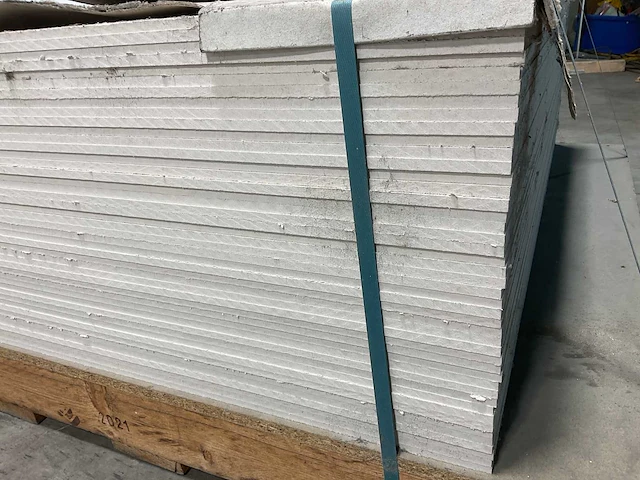 Hydropanel vezelcementplaat - 90x120x0.9 cm (45x) - afbeelding 3 van  5