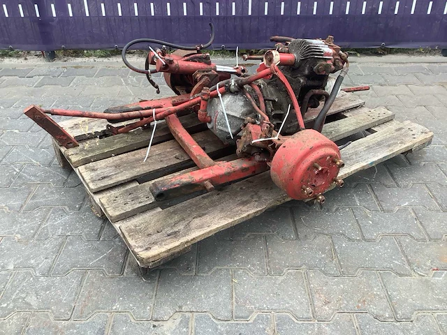 Hydrostaat/aandrijving toro zitmaaier - afbeelding 2 van  5