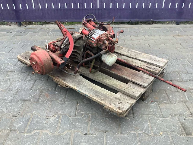 Hydrostaat/aandrijving toro zitmaaier - afbeelding 4 van  5