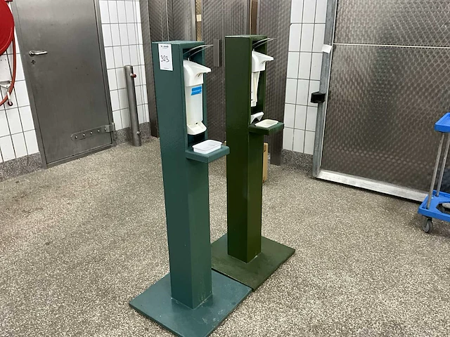 Hygiëne paal (4x) - afbeelding 1 van  3