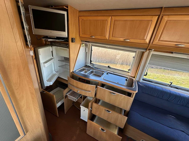 Hymer b 694 fiat ducato camper - afbeelding 22 van  37