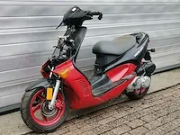 Hyosung sf-50 45 km bromscooter - afbeelding 2 van  7