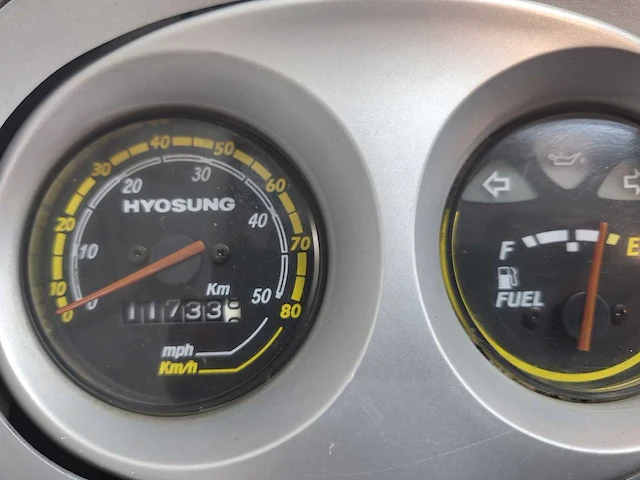 Hyosung sf50 45 km bromscooter 2takt - afbeelding 4 van  7