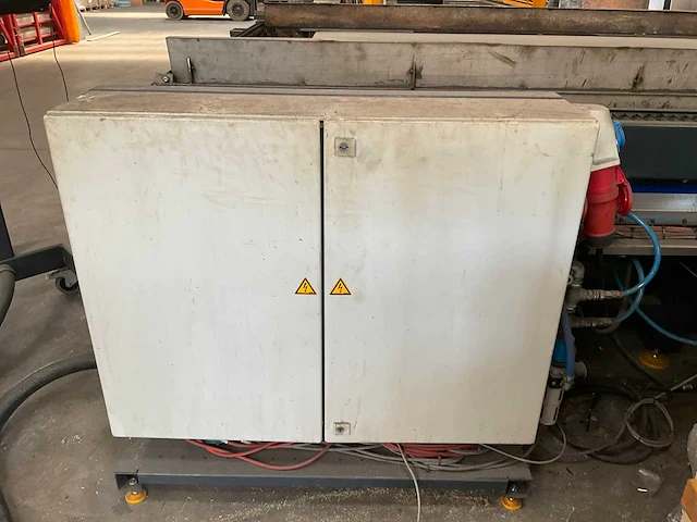 Hyperther powermax 85 plasmasnijtafel - afbeelding 5 van  23