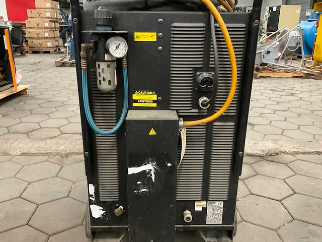 Hypertherm max100 plasmasnijmachine - afbeelding 7 van  9