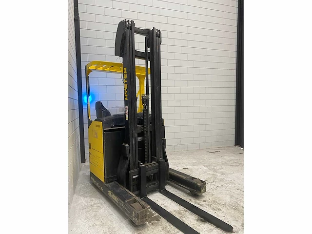 Hyster - 2010 - r1.4 - reach truck - afbeelding 6 van  12