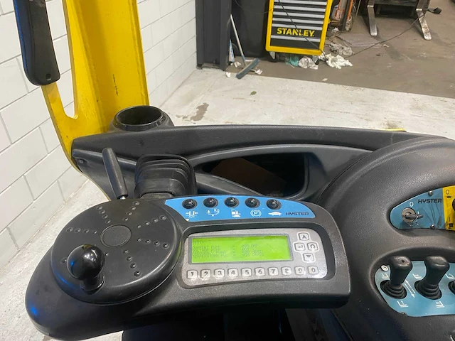 Hyster - 2010 - r1.4 - reach truck - afbeelding 10 van  12