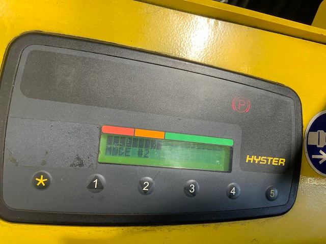 Hyster e4.00xl vorkheftruck vorkenspreider, accumulator - afbeelding 16 van  26