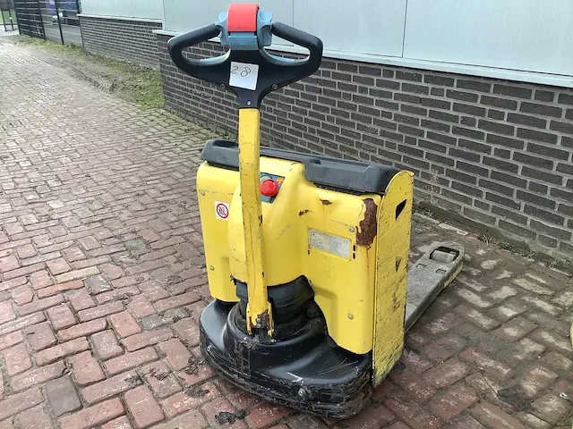 Hyster p1.6 elektrische palletwagen - afbeelding 1 van  5