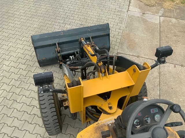 Hytec zl10a shovel - afbeelding 4 van  25