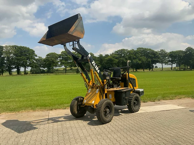 Hytec zl10a shovel - afbeelding 1 van  25