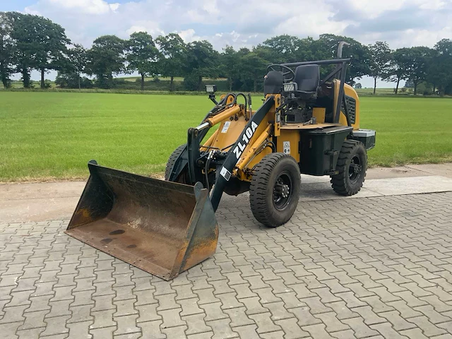 Hytec zl10a shovel - afbeelding 12 van  25