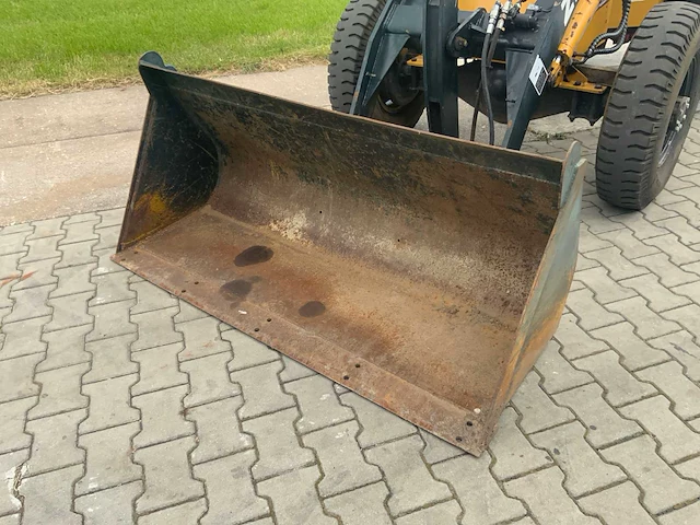 Hytec zl10a shovel - afbeelding 21 van  25