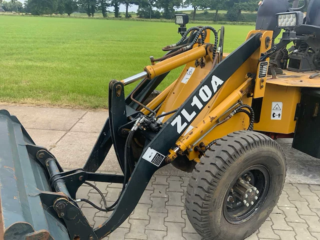 Hytec zl10a shovel - afbeelding 22 van  25