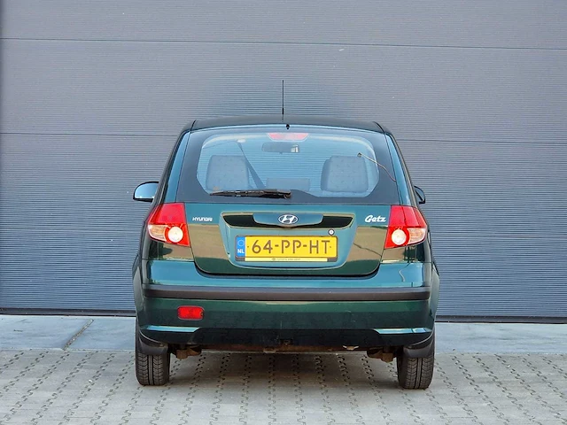 Hyundai - 2004 - getz - 1.3i gls - automaat - 64-pp-ht - afbeelding 19 van  22