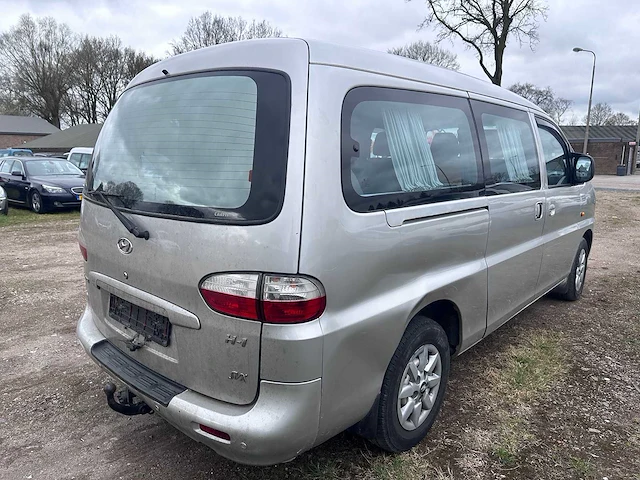 Hyundai - 2007 - h1 2.5 crdi- duitse papieren - afbeelding 9 van  13
