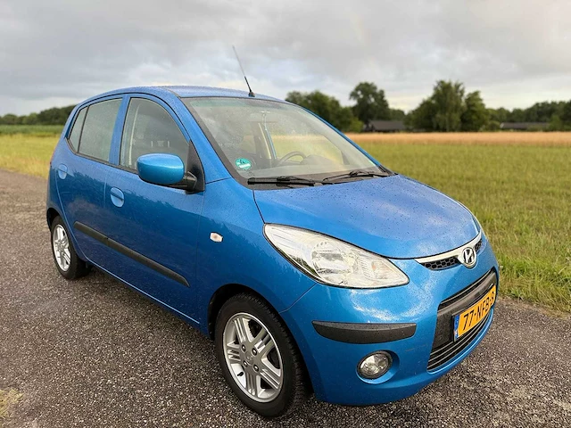 Hyundai - 2010 - i10 - 1.1 dynamic xl - 77-nfb-8 - afbeelding 5 van  11