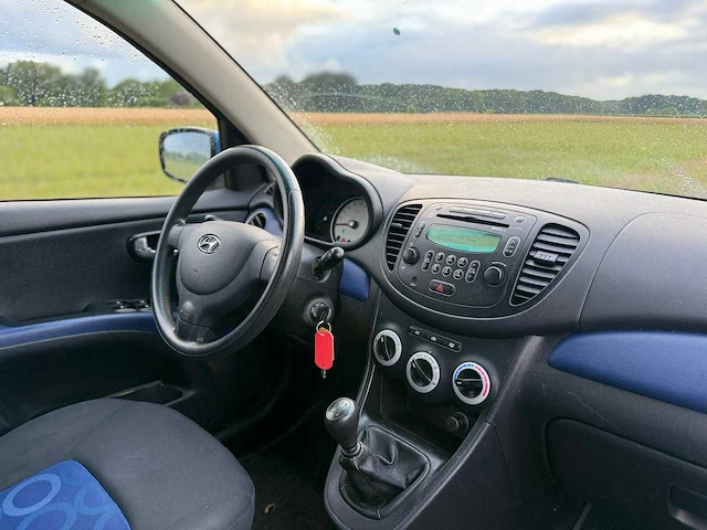 Hyundai - 2010 - i10 - 1.1 dynamic xl - 77-nfb-8 - afbeelding 11 van  11