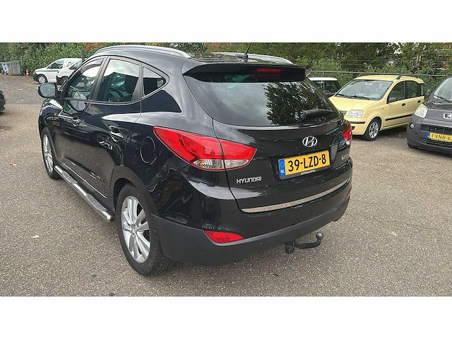 Hyundai - 2010 - ix35 - 2.0i i-catcher - 39-lzd-8 - afbeelding 17 van  21