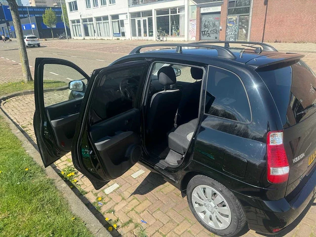 Hyundai - 2010 - matrix - 1.6i dynamic - personenauto - afbeelding 7 van  65